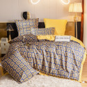 Фото №1 постельного белья на резинке из тенсель сатина Arica 207R: 2 спального
